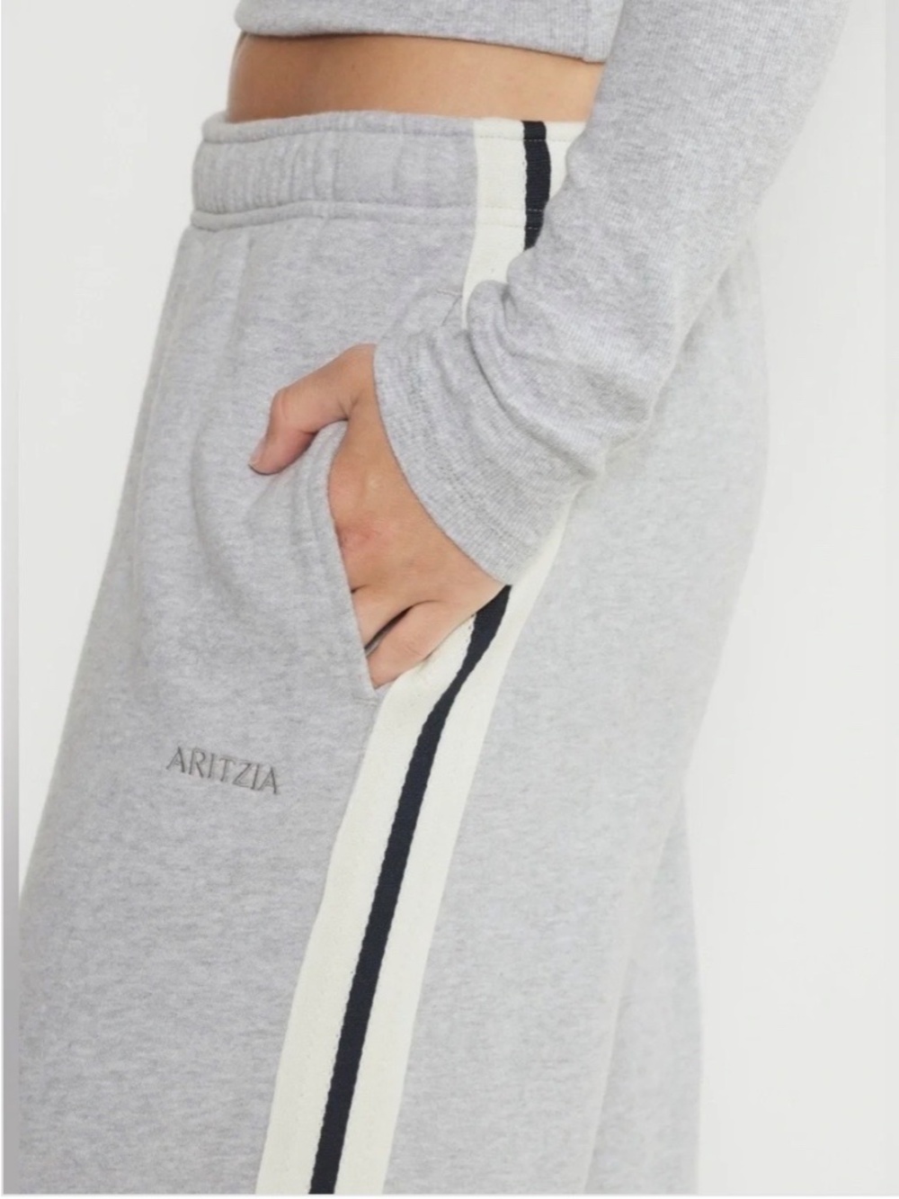 Aritzia Cozy SweatFleece Mega Straight Sweatpant with side stripe